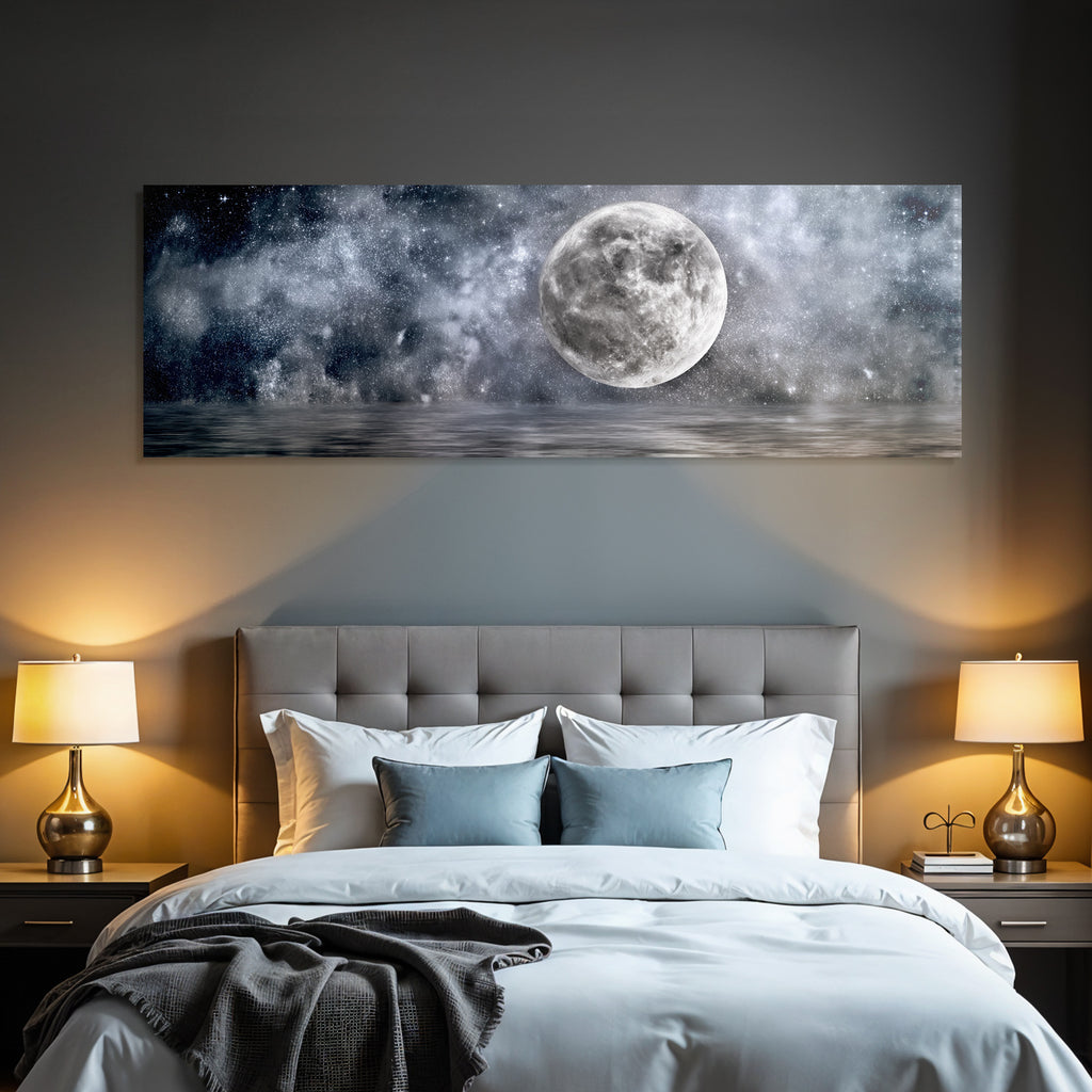 Grosser Mond Im Sternenklaren Himmel Und Spiegelndem See