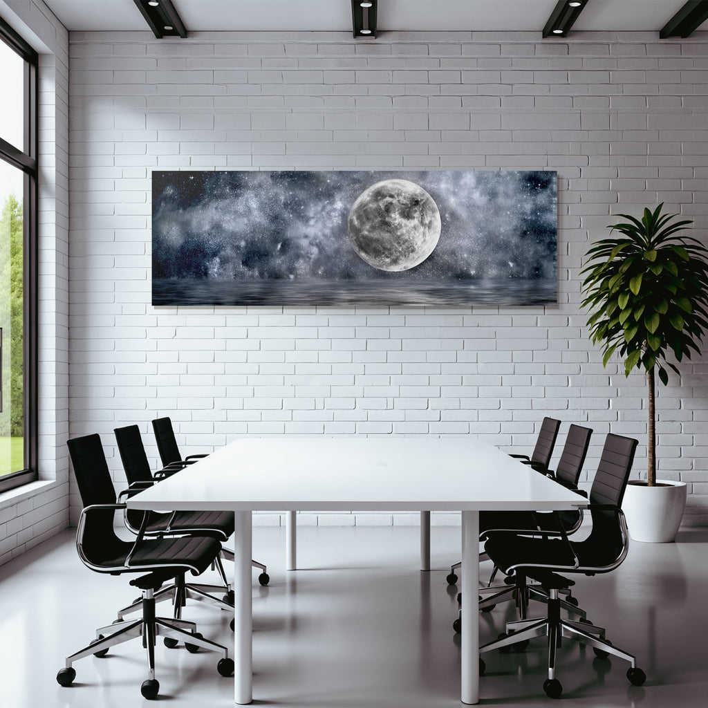 Grosser Mond Im Sternenklaren Himmel Und Spiegelndem See