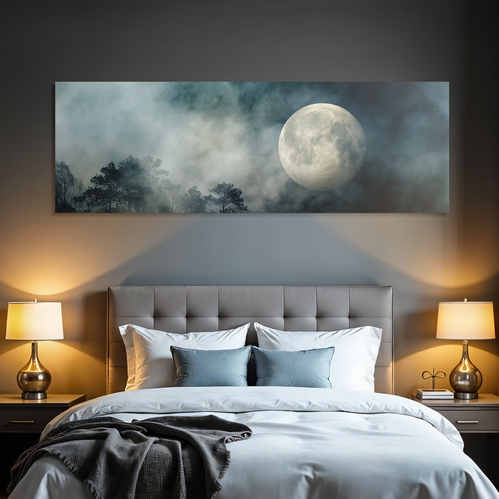 Mystische Nacht Mit Nebligem Mond Und Baum Silhoütten