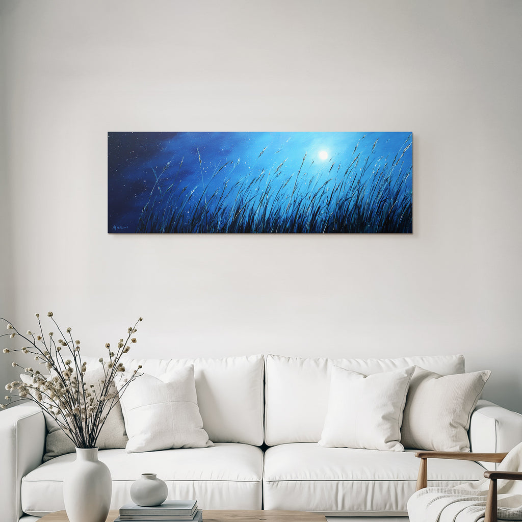 Nächtliche Graslandschaft Mit Vollmond Und Ruhigem Himmel