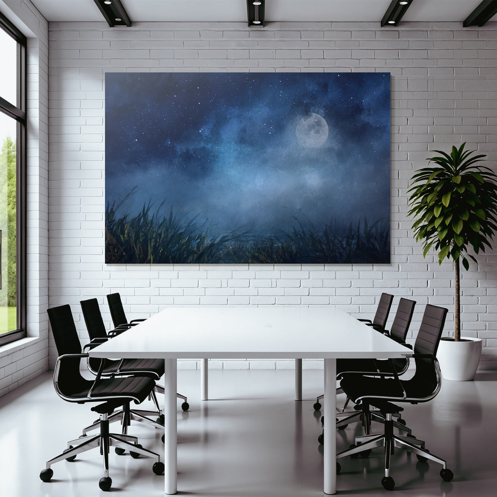 Friedliche Nachtlandschaft Mit Mond Sternen Nebligem Wasserufer