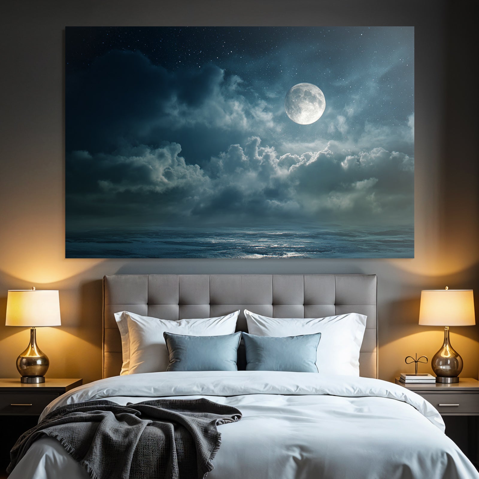 Ruhige Nacht Am Meer Mit Grossem Mond Und Spiegelndem Wasser