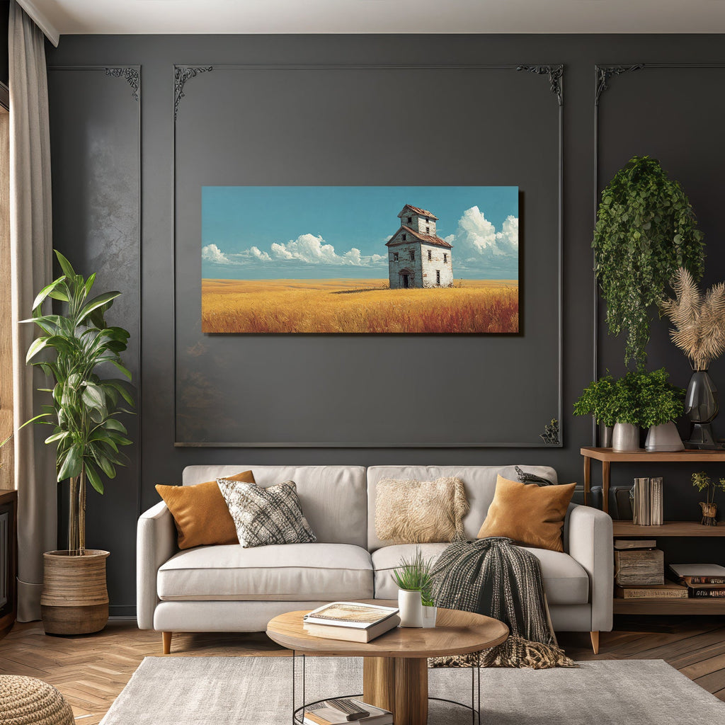 Einsame Weathered Haus Auf Goldenem Feld Unter Blaüm Himmel