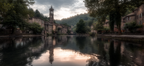 Lesen Denken Ruhiges Dorf Am Wasser Mit Historischer Architektur Hintergrund Dämmerung | Lesen und Denken | Themen und Hobbys