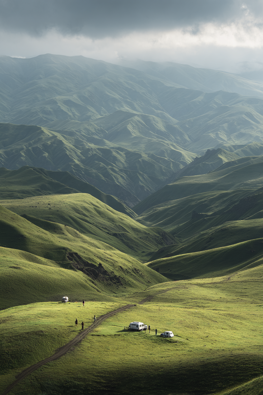 Malerische Landschaft Mit Rollenden Hügeln Und Valleyn Camping Abenteür | Reisen und Outdoor | Themen und Hobbys