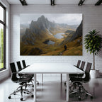 Bergebene Landschaft Mit See Und Wanderer