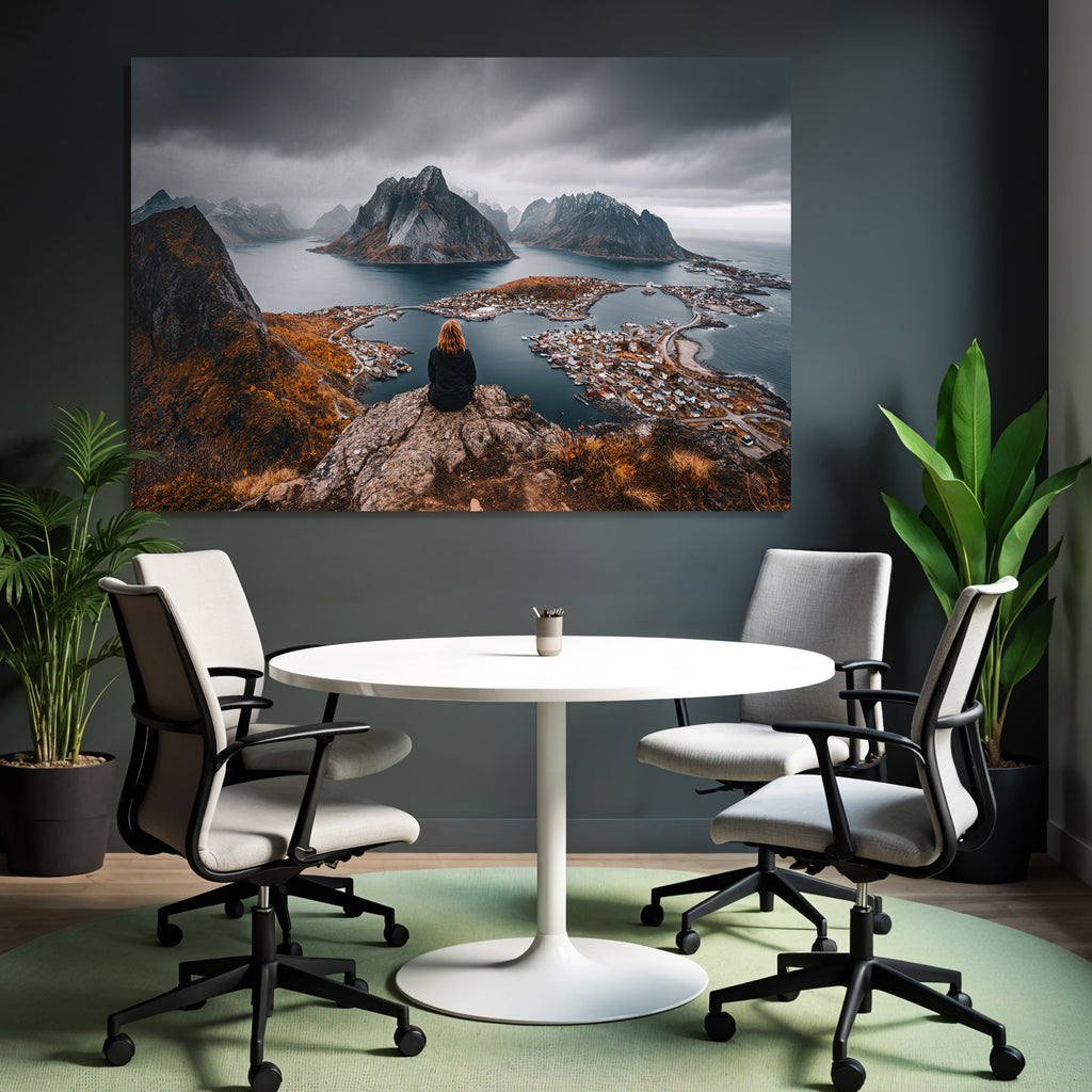 Fjordlandschaft Mit Person Auf Felsen Umgebung Mit Herbst Belaubung