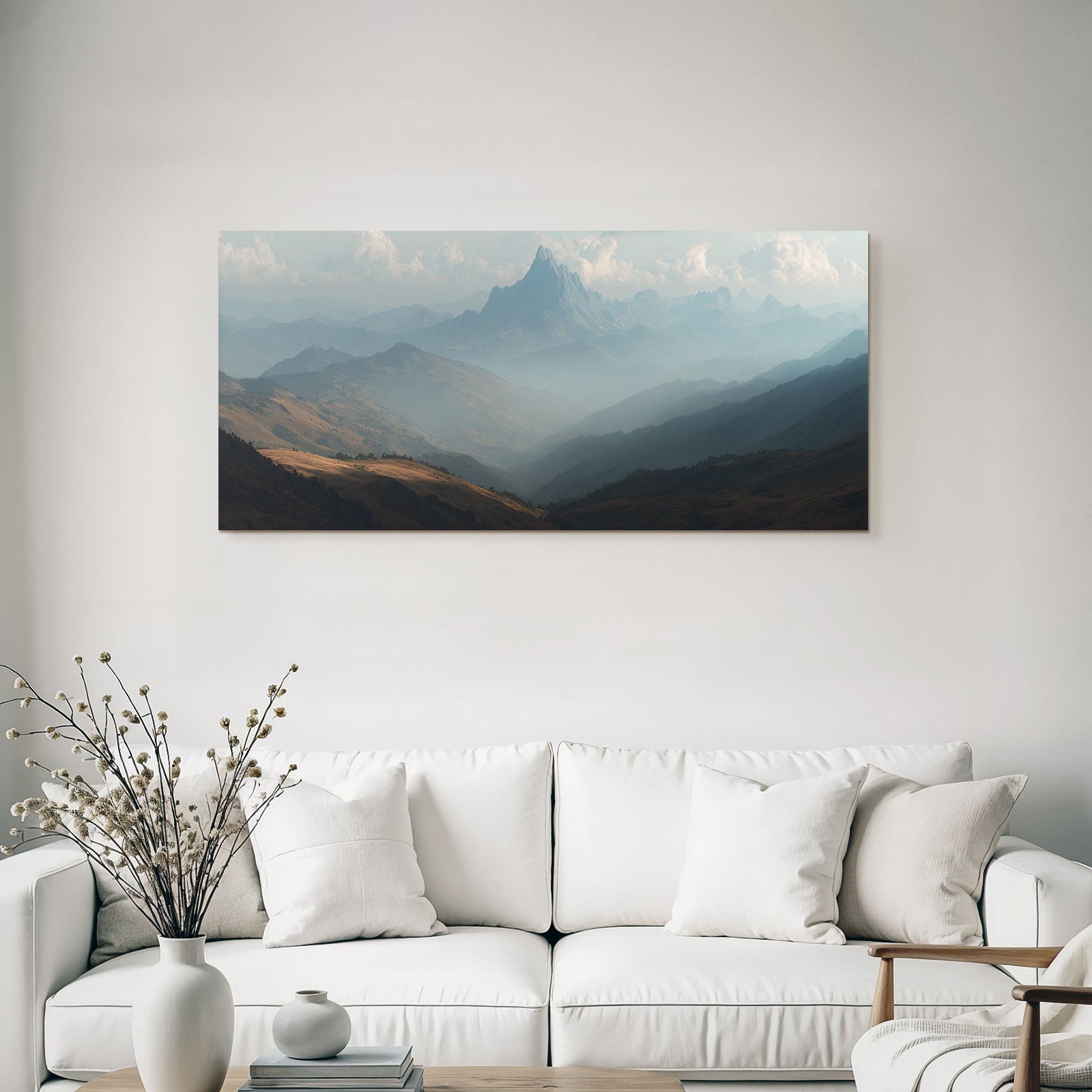 Panoramaansicht Von Bergigem Terrain Mit Nebel Und Himmel
