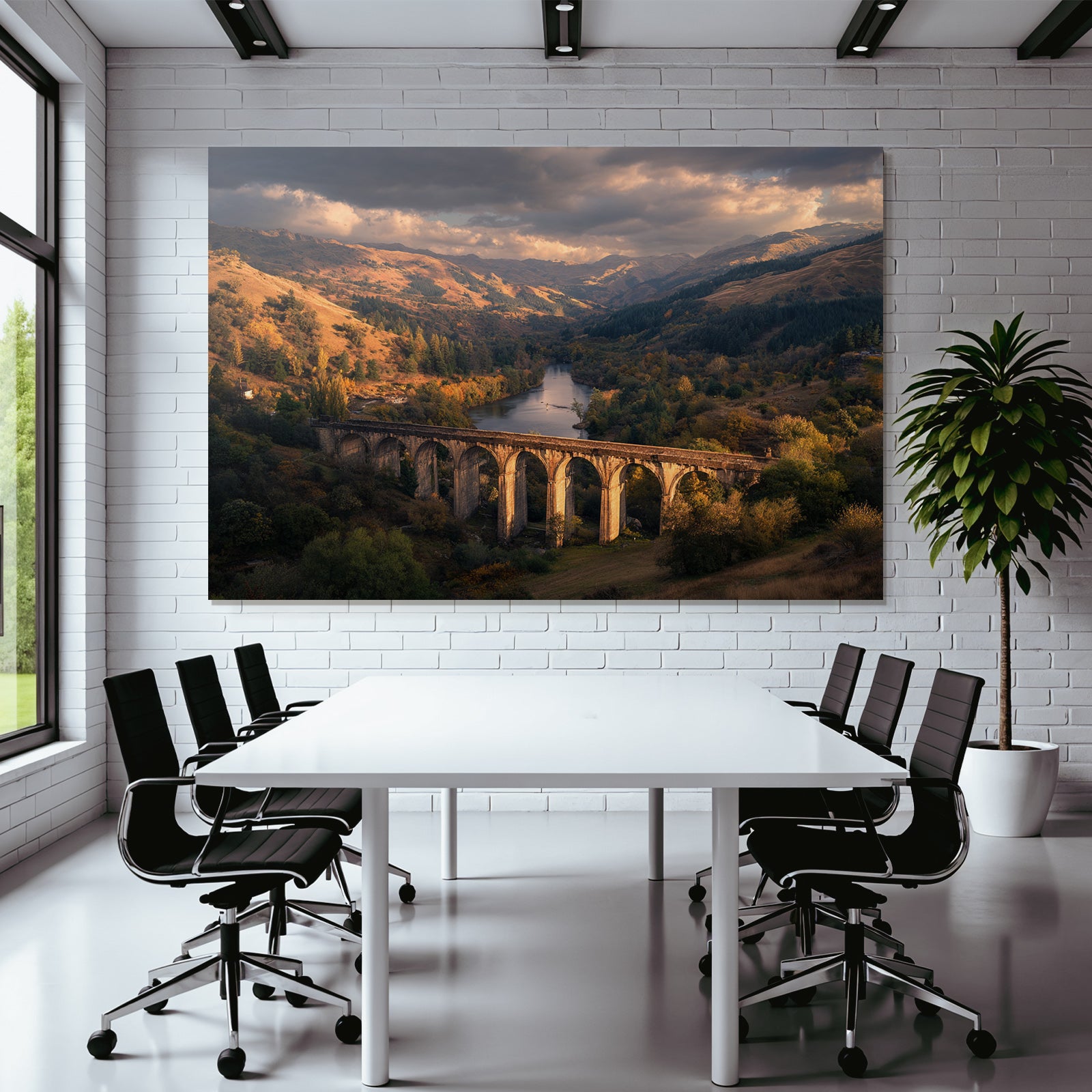 Stein Bogenbrücke Über Fluss Mit Herbstliche Landschaft