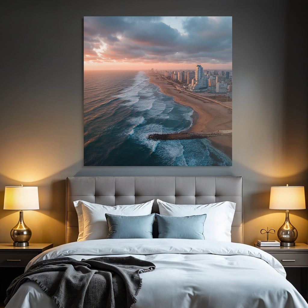 Küstenszene Beim Sonnenuntergang Strand Und Stadtansicht