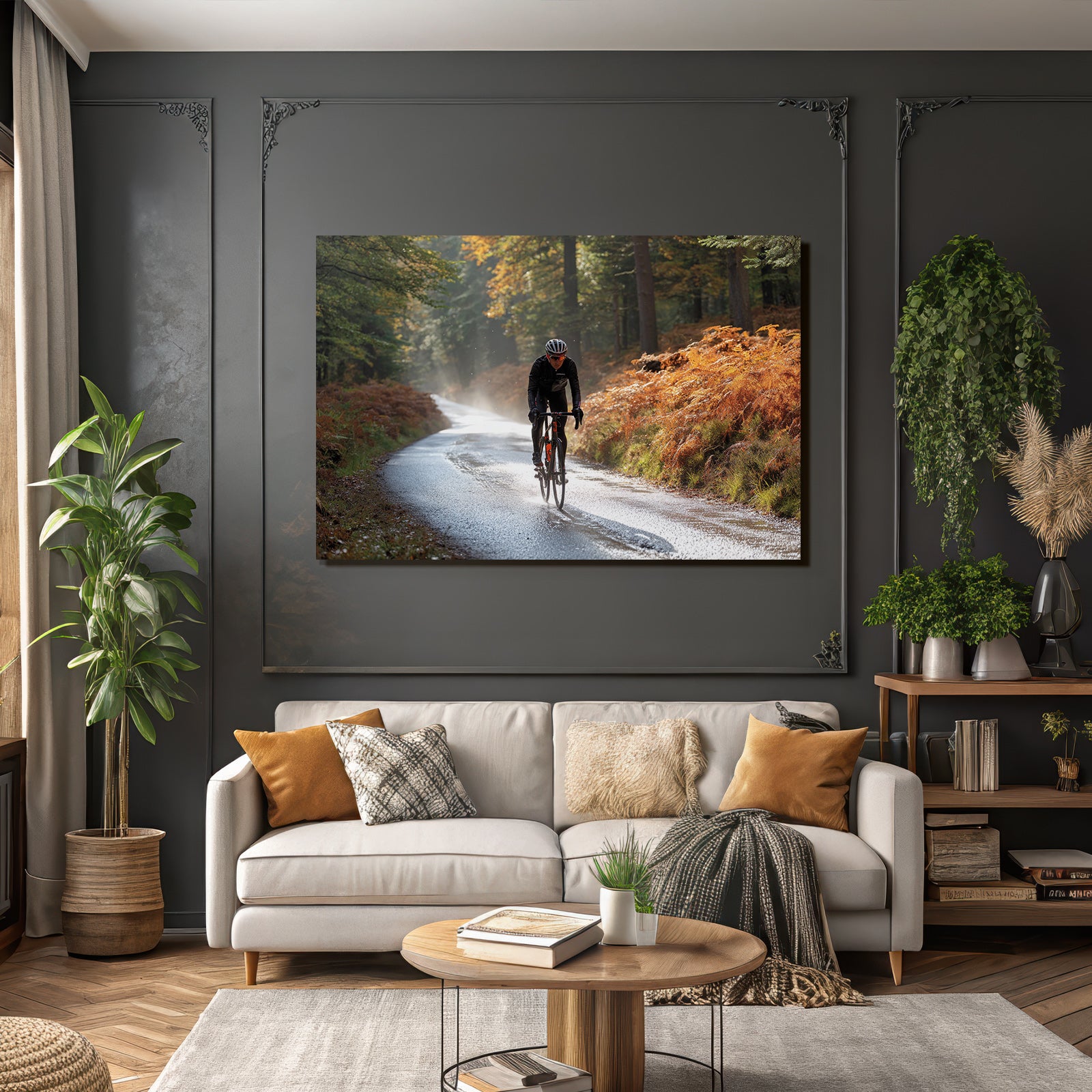 Fahrer Auf Regennasser Strasse Durch Den Wald Im Herbst