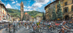 Radrennen In Der Altstadt Mit Landschaft Hintergrund | Sport und Bewegung | Themen und Hobbys