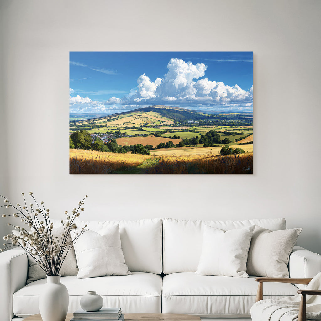 Scenic Landscape Mit Hügeln Feldern Und Strahlen Blaüm Himmel