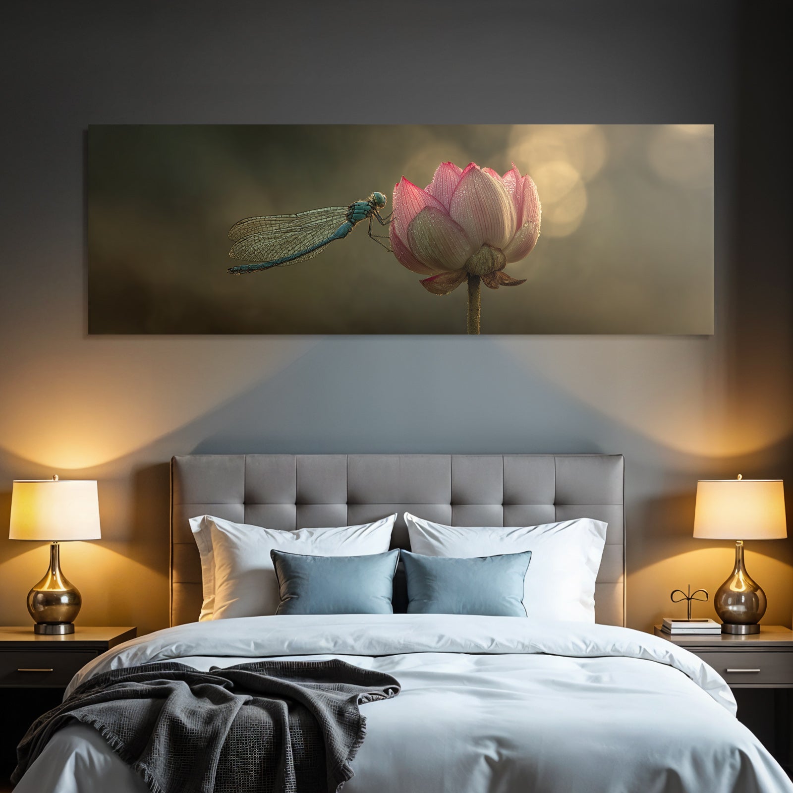 Libelle Auf Lotusblume Mit Tropfen Und Licht