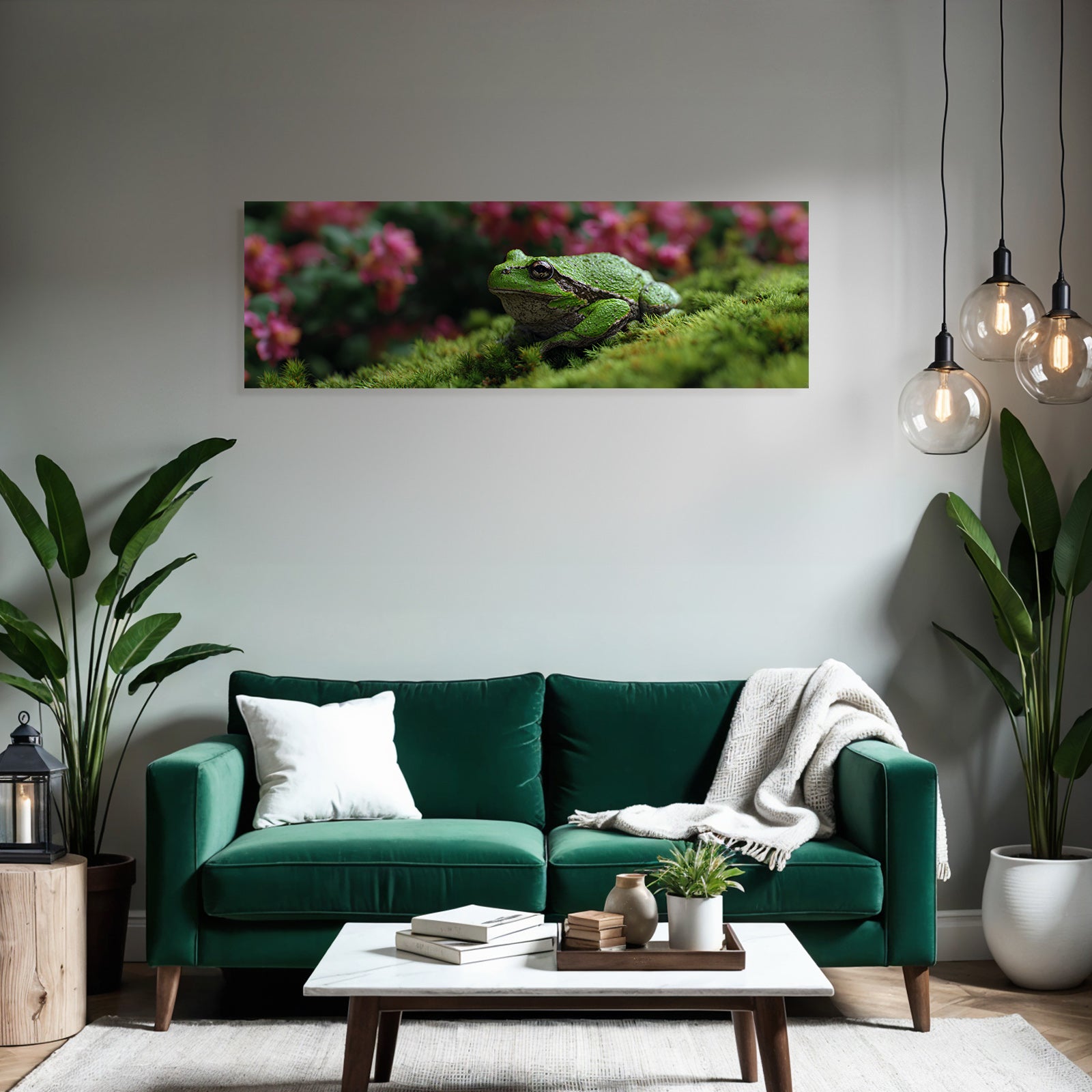 Nahaufnahme Eines Grünen Frosches Auf Moos Mit Verblasstem Rosa Blumenhintergrund