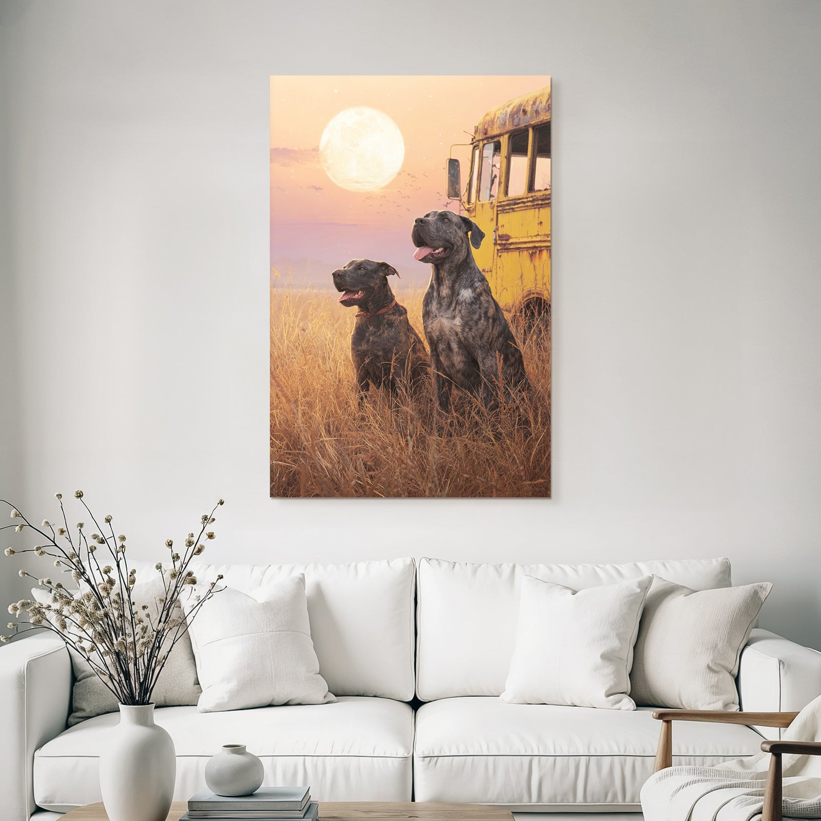 Im Feld Vor Voller Mond Und Altem Bus Sunset