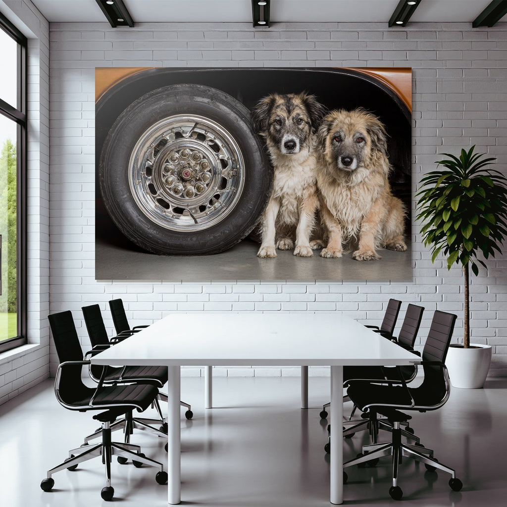 Neben Auto Rad In Garage