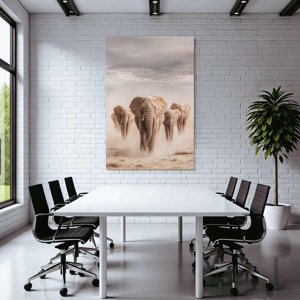 Gruppe Elefanten Durch Landschaft Mit Staubigem Boden Und Wolken Im Himmel