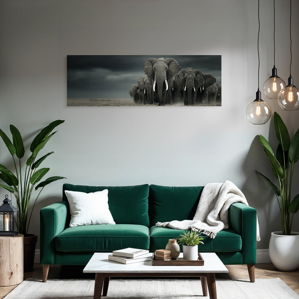 Elefanten In Der Natur Dramatische Stimmung Mit Dunklen Wolken