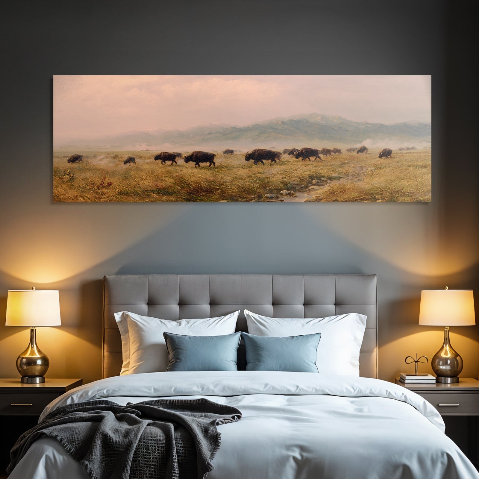Herde Von Bison In Der Grünen Landschaft Mit Bergen Im Hintergrund