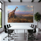 Giraffe Auf Felsen Blickt Über Die Landschaft Malerei