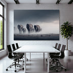 Herde Von Elephanten Im Nebligen Landscape
