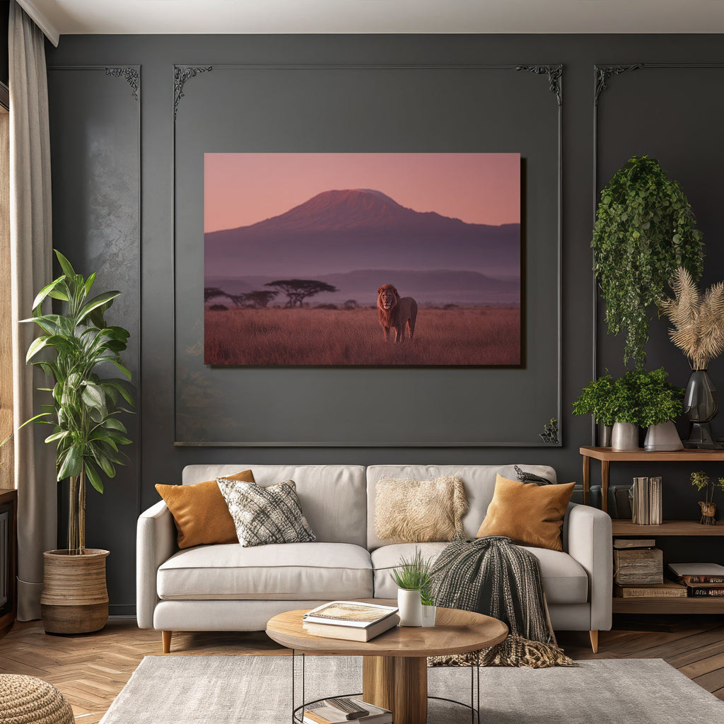 Majestic Lion At Sunset With Mount Kilimanjaro Hintergrund