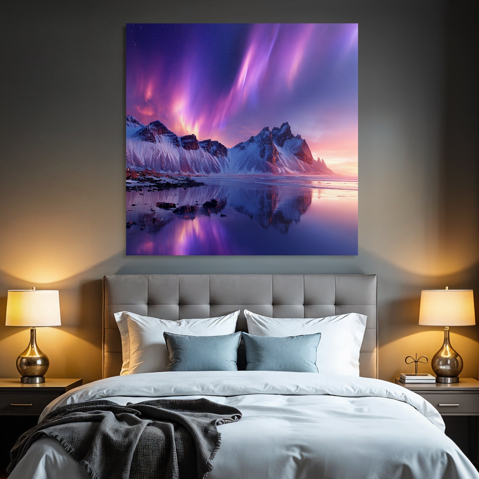 Polarlicht Schneebedeckte Berge Und Aurora Borealis Reflexion Im Wasser | Fjorde und Gletscher | Landschaften