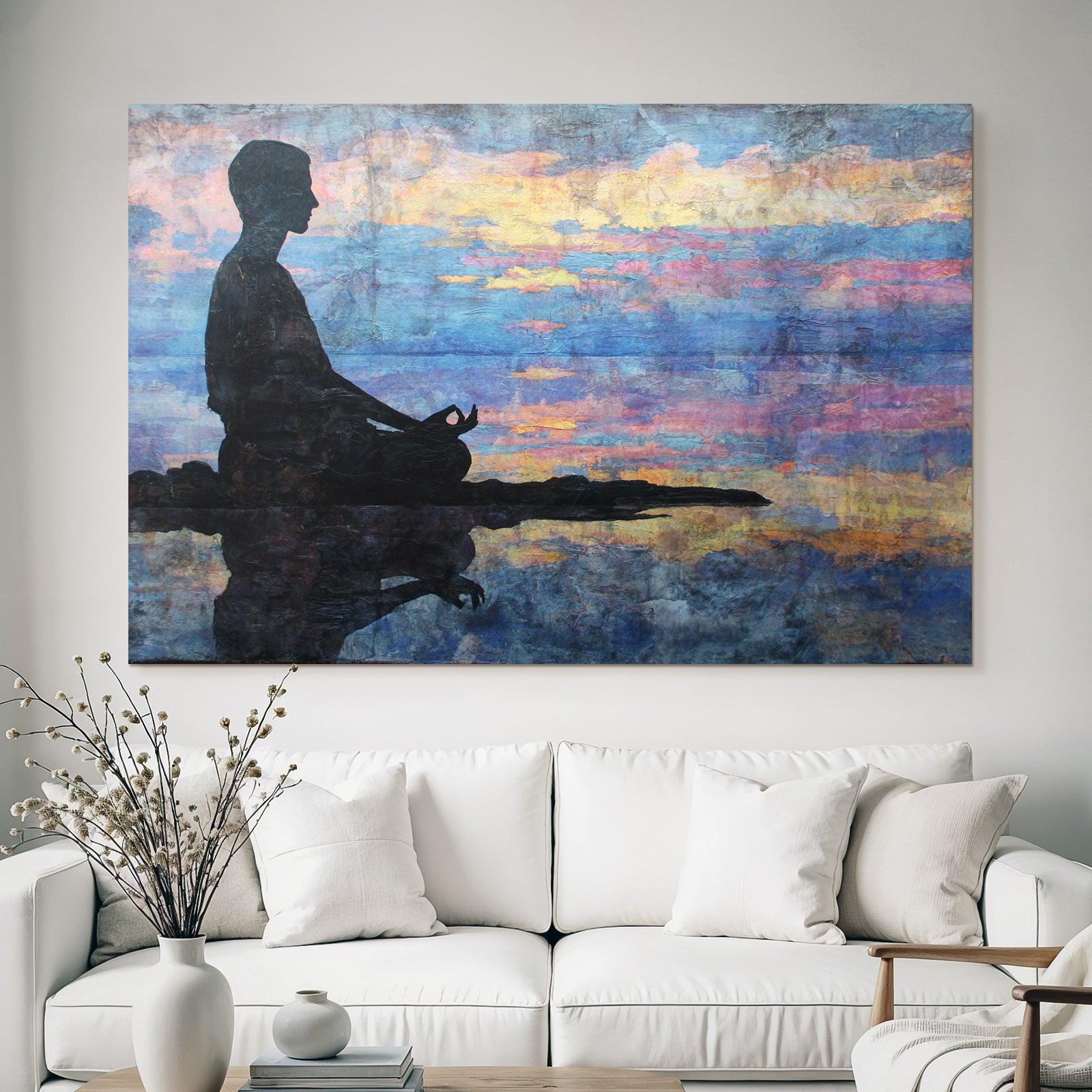 Yoga Meditation Sitzende Figur In Meditation Auf Reflektierendem Wasser Mit Vibrantem Himmel | Yoga und Meditation | Themen und Hobbys