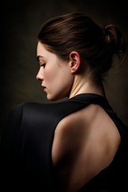 Elegante Porträt Von Hinten Introspektiv Schwarz Grazie | Aktkunst und Sinnlichkeit | Menschen und Emotionen
