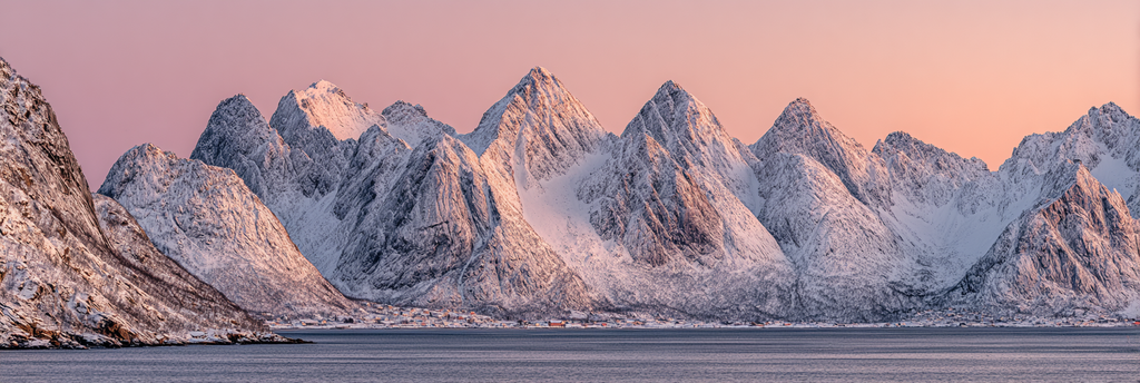 Polarlicht Schneebedeckte Bergkette Spiegelung Wasser Sonnenaufgang Sonnenuntergang | Fjorde und Gletscher | Landschaften