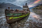 Polarlicht Verlassene Tugboot Am Strand Klare Natur Szenerie Mit Bergen | Fjorde und Gletscher | Landschaften