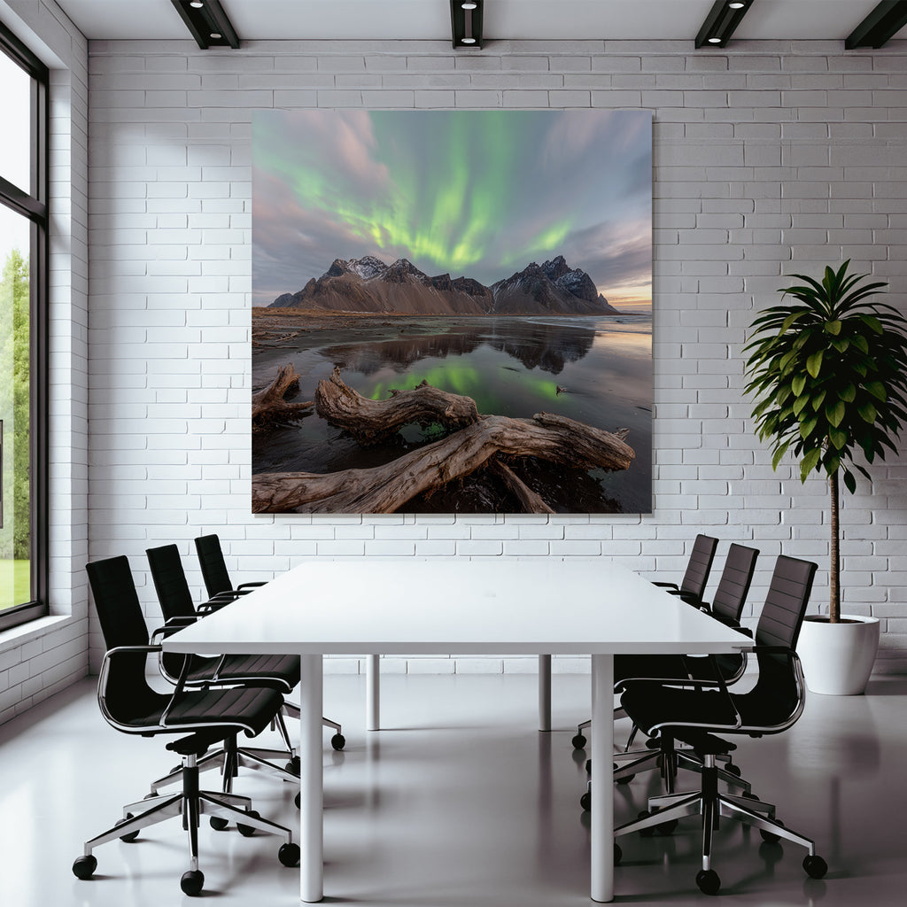 Polarlicht Natürliche Landschaft Mit Aurora Borealis Und Reflexionen | Fjorde und Gletscher | Landschaften