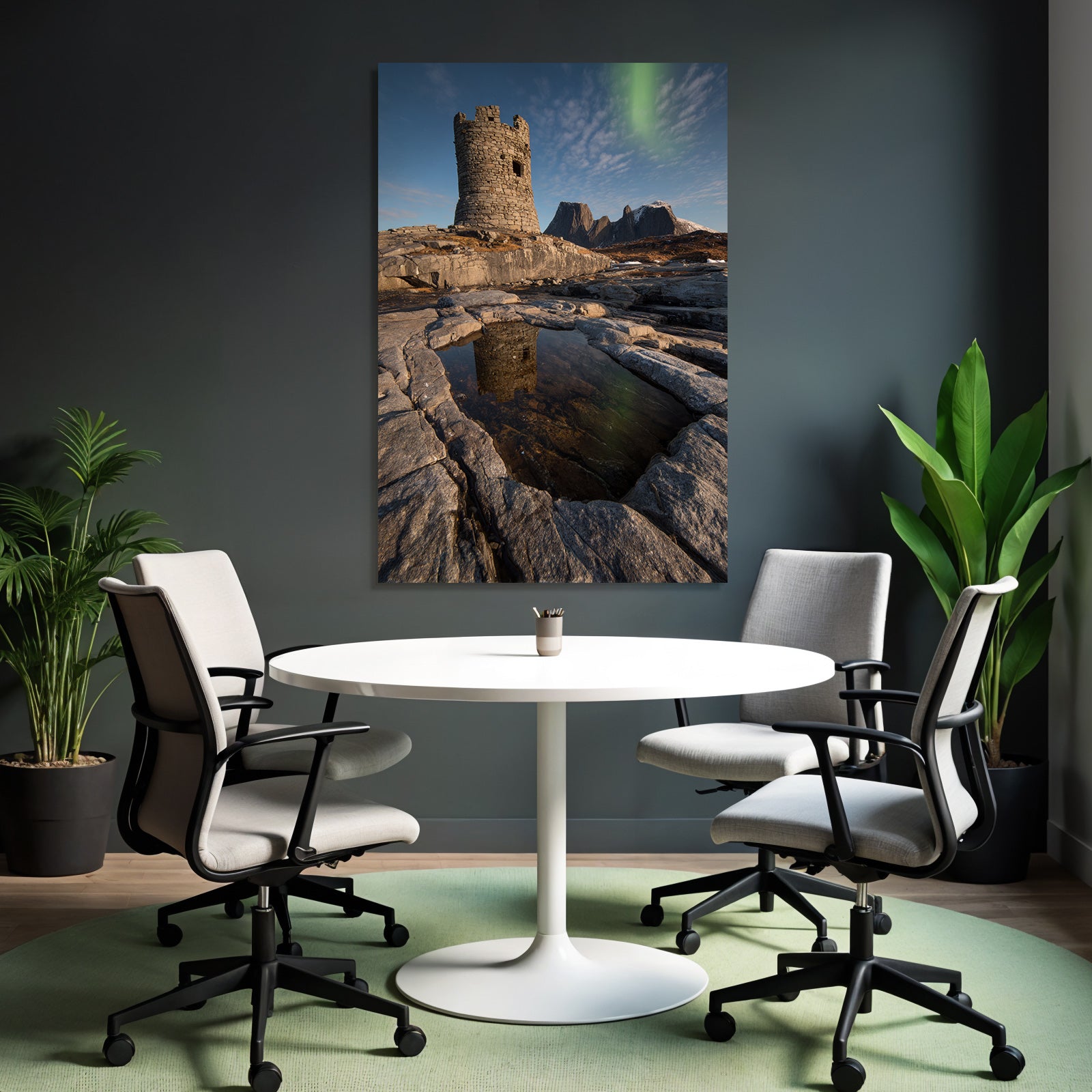 Polarlicht Stein Turm In Rugged Landscape Mit Aurora Borealis Reflektierender Pool | Fjorde und Gletscher | Landschaften