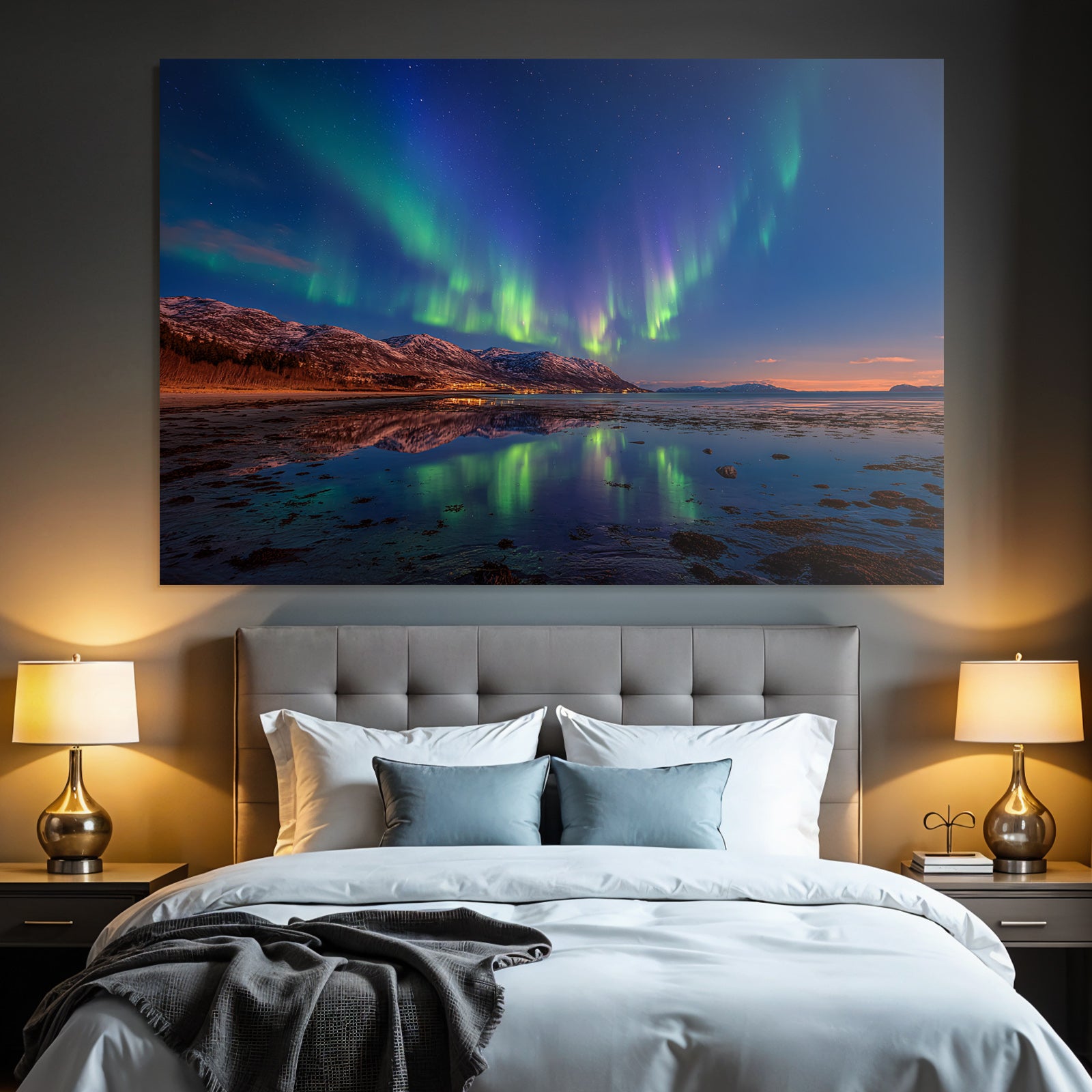 Polarlicht Nordlichter Aurora Borealis Nacht Himmel Reflexion Wasser Schneebedeckte Berge | Fjorde und Gletscher | Landschaften