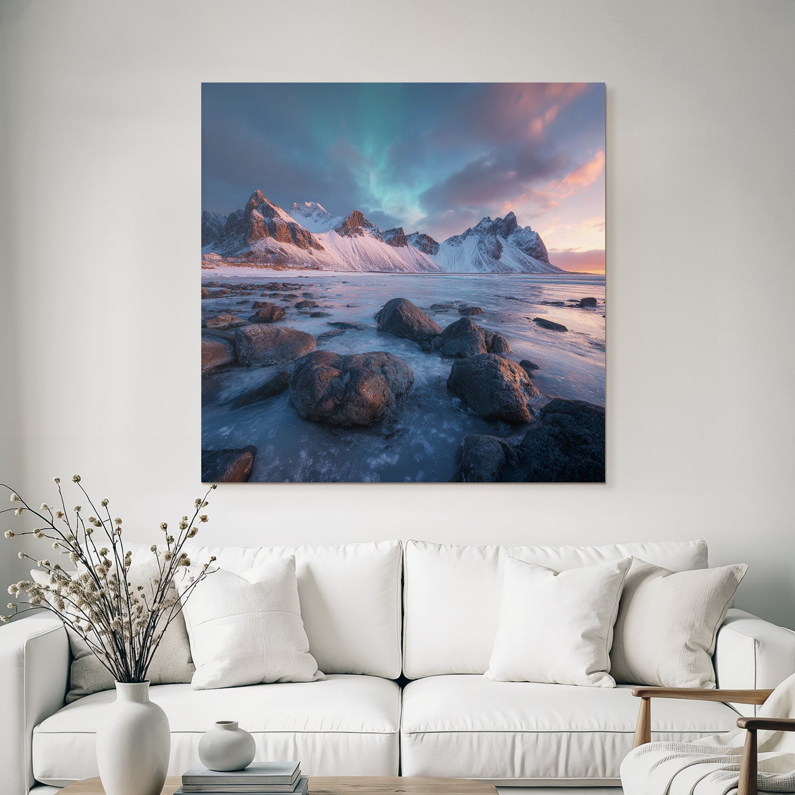 Polarlicht Winterlandschaft Mit Bergen Und Nordlichtern Mit Farbenfrohem Himmel | Fjorde und Gletscher | Landschaften