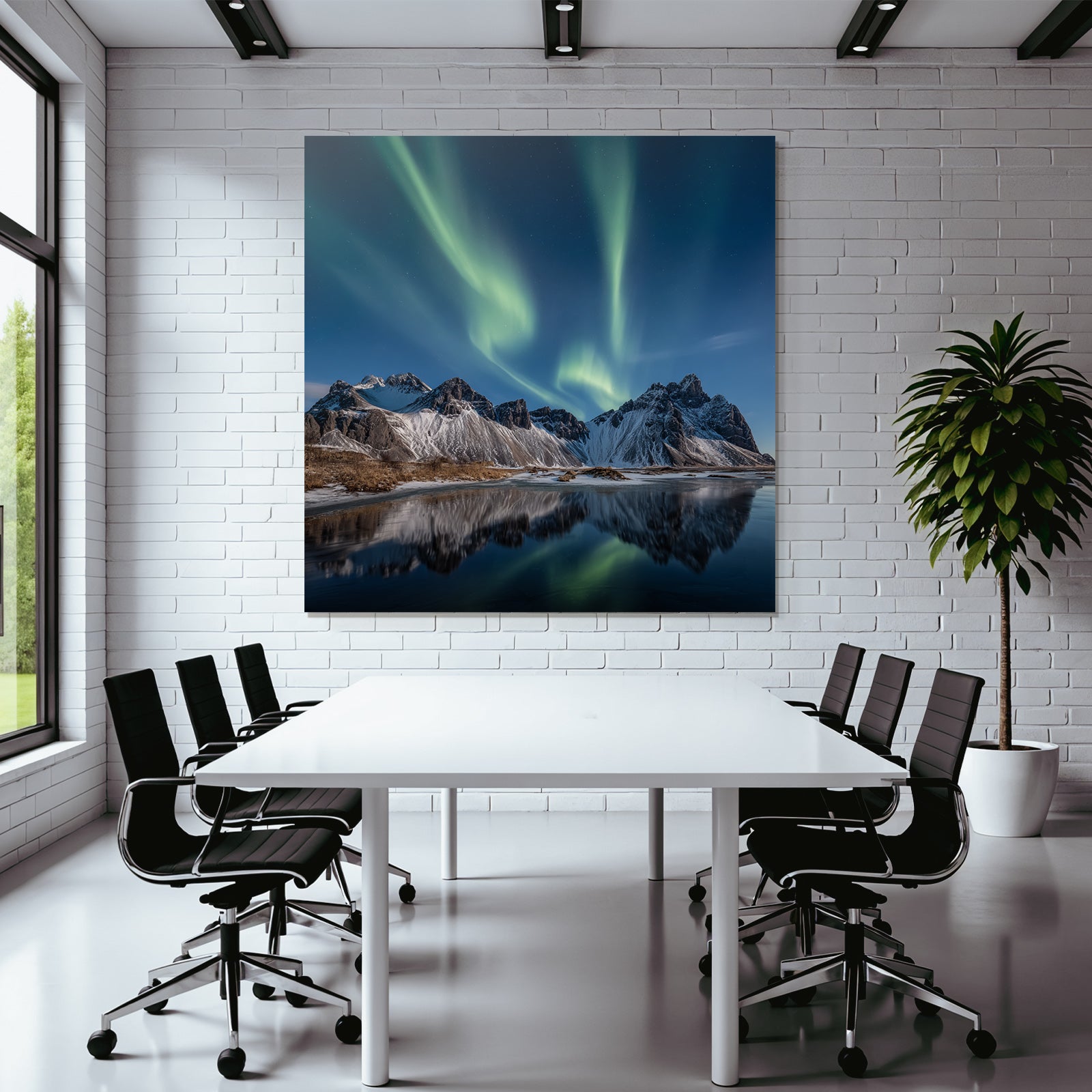 Polarlicht Schneebedeckte Berge Und Nordlichter Auf Dem Wasser | Fjorde und Gletscher | Landschaften
