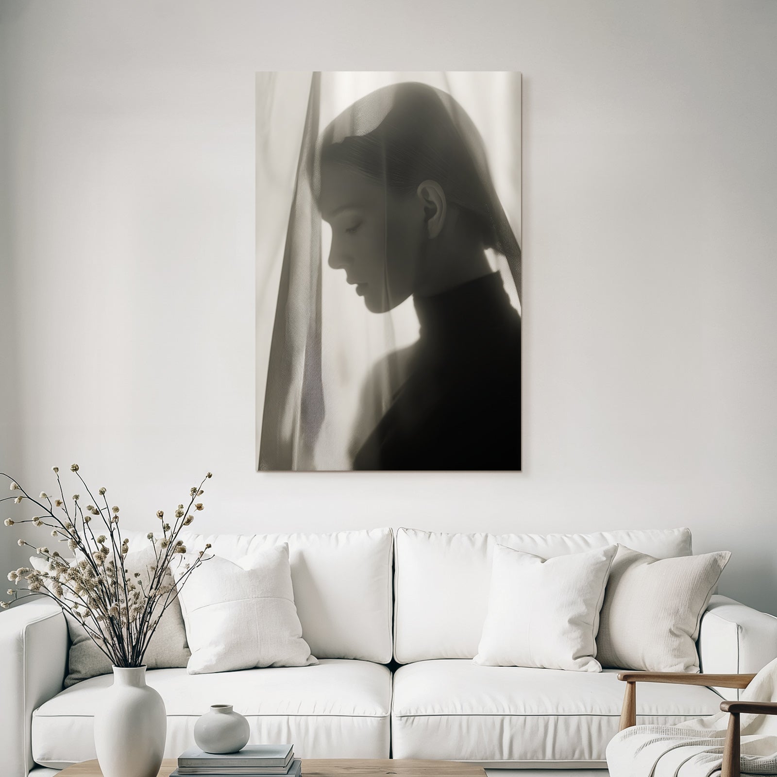 Monochrome Portrait Mit Sheer Stoff Introspektiv Lichtspiel | Aktkunst und Sinnlichkeit | Menschen und Emotionen