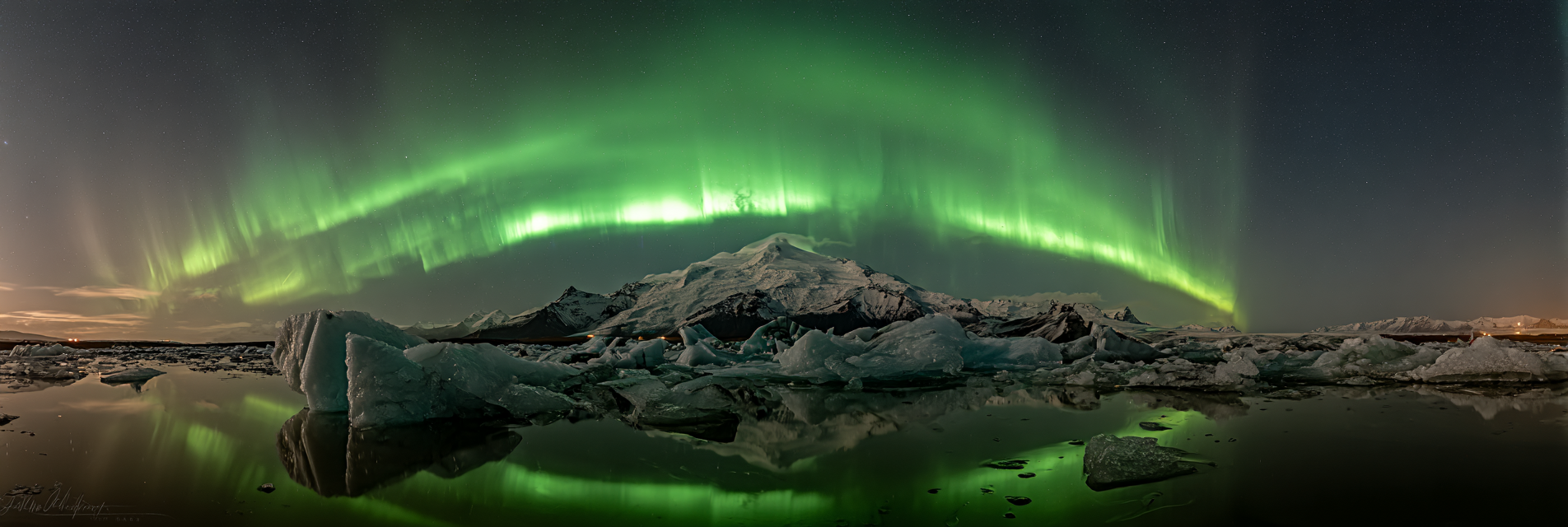 Polarlicht Aurora Borealis Icebergs Mountains Reflection Norwegen | Fjorde und Gletscher | Landschaften