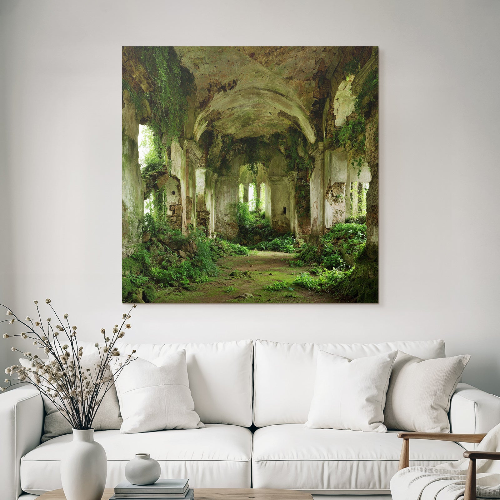 Verlassener Innenraum Von Natur Übernommen | Lost Places | Architektur