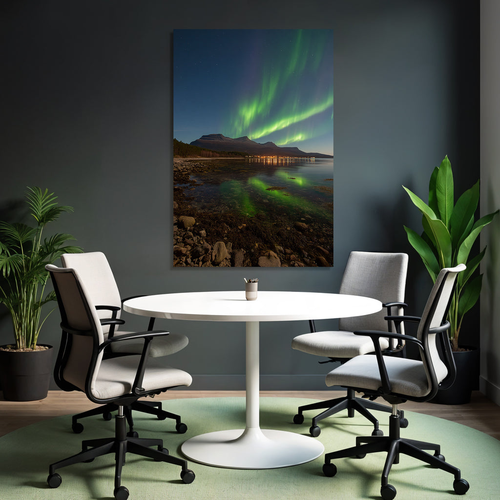 Polarlicht Aurora Borealis Nachtlandschaft Reflektionen In Mirrorssee | Fjorde und Gletscher | Landschaften