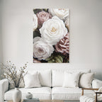 Zarte Rosen Mit Grünem Laub