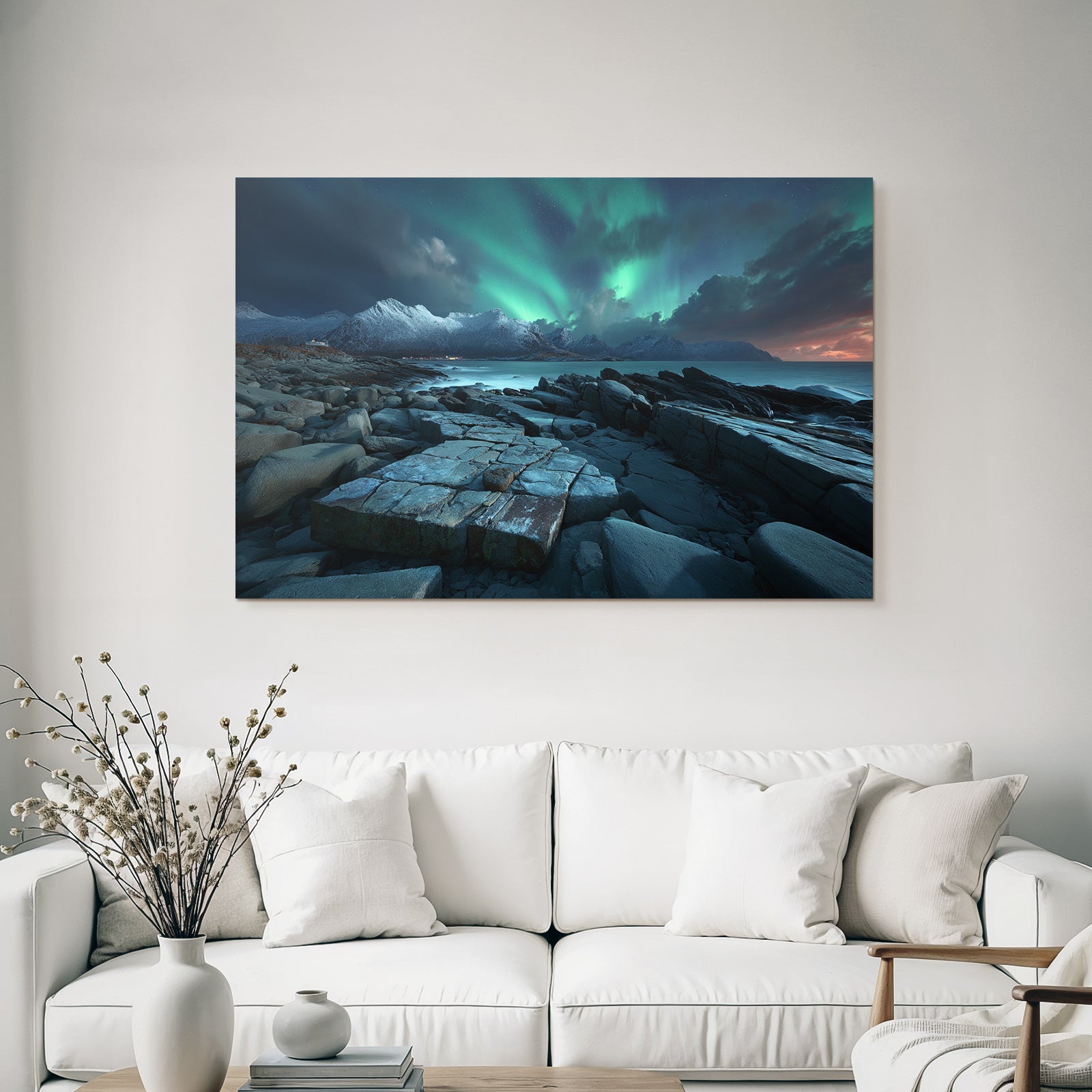 Polarlicht Rockige Küste Mit Aurora Borealis Und Schneebedeckten Bergen | Fjorde und Gletscher | Landschaften