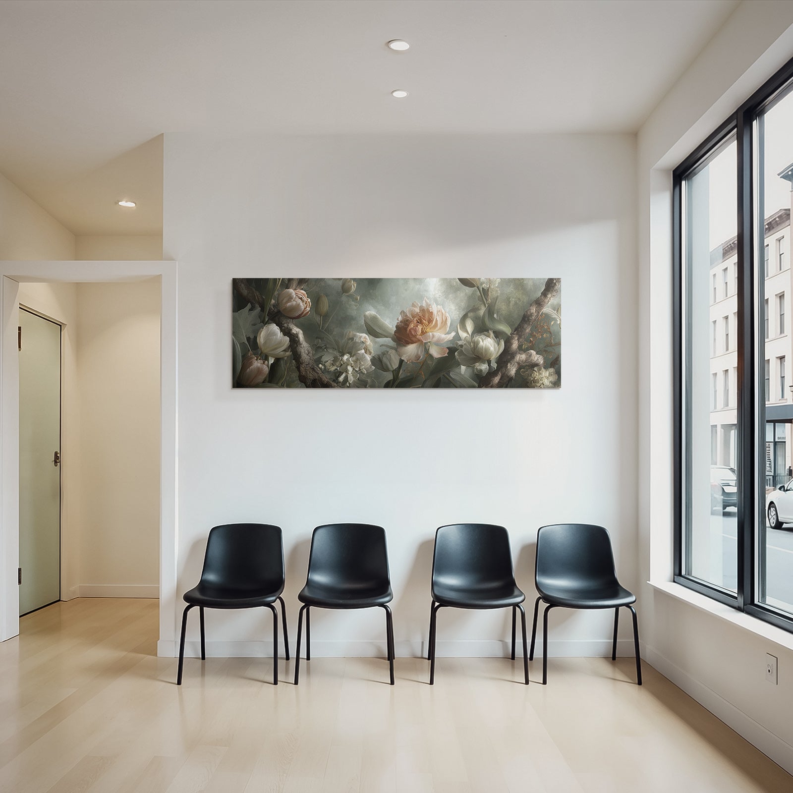 Arrangement Mit Tulpen Und Pfingstrosen An Zweigen