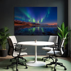 Polarlicht Nordlichter Aurora Borealis Nacht Himmel Reflexion Wasser Schneebedeckte Berge | Fjorde und Gletscher | Landschaften