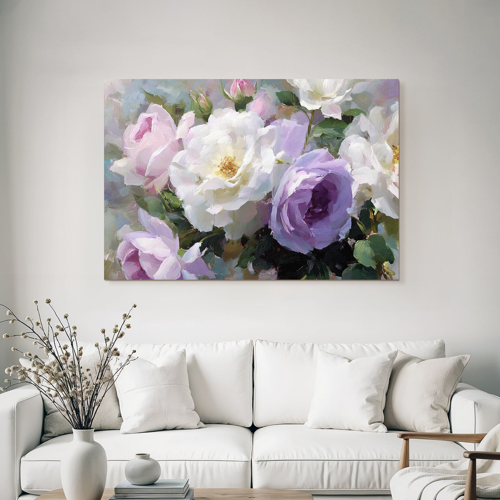 Arrangement Aus Rosen In Rosa Weiss Und Lavendel