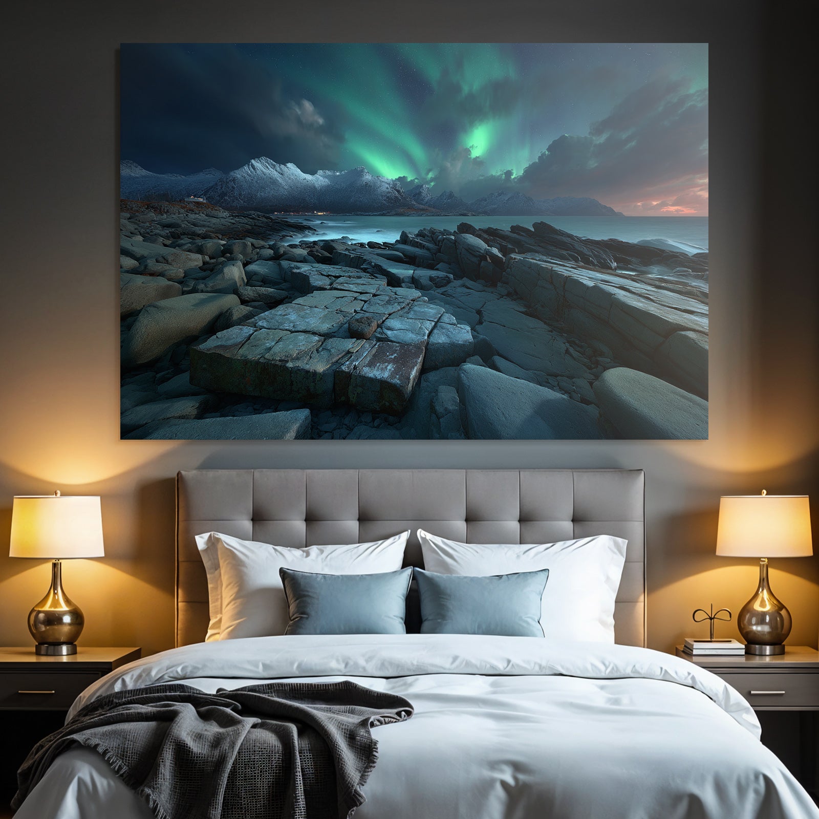 Polarlicht Rockige Küste Mit Aurora Borealis Und Schneebedeckten Bergen | Fjorde und Gletscher | Landschaften