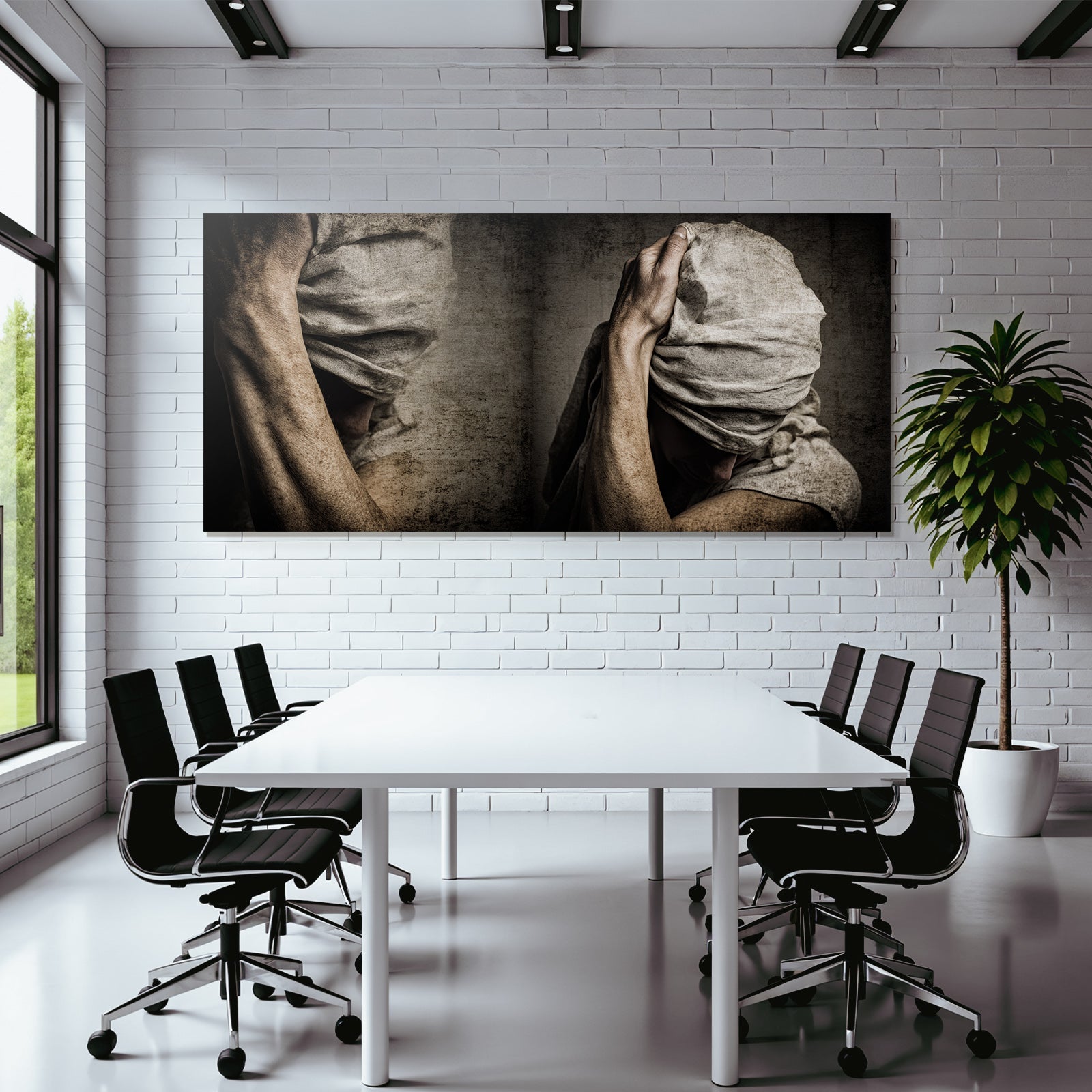 Figur Drapiert In Lichtfarbener Stoff Reflektierende Stimmung | Aktkunst und Sinnlichkeit | Menschen und Emotionen