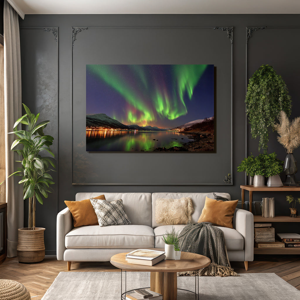 Polarlicht Nordlichter Mit Reflexion Und Gebirgen | Fjorde und Gletscher | Landschaften