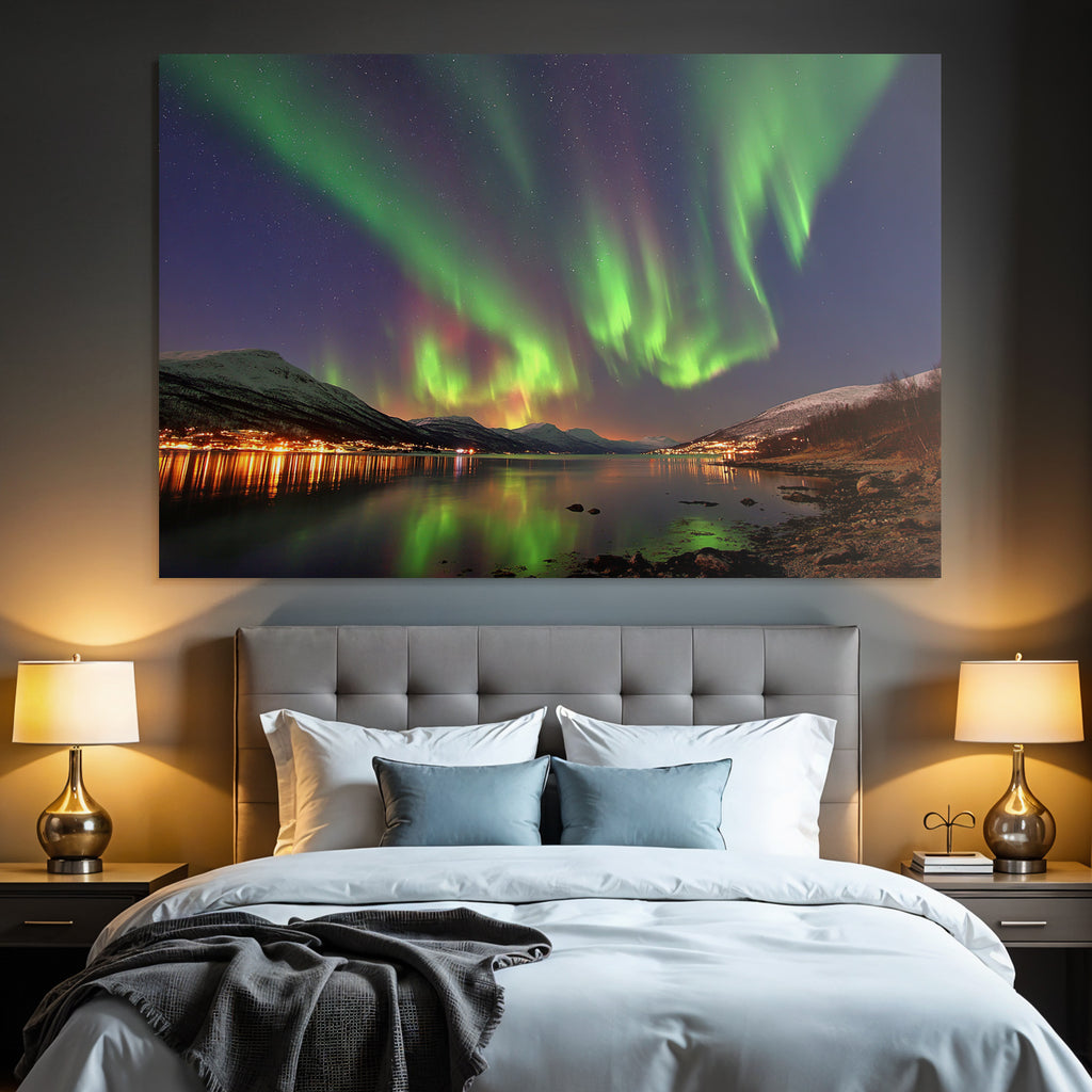 Polarlicht Nordlichter Mit Reflexion Und Gebirgen | Fjorde und Gletscher | Landschaften